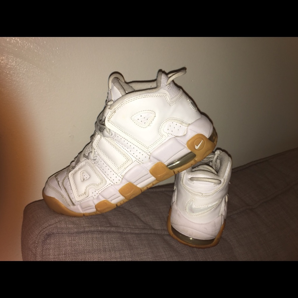 Nike Air Soldier 7 Youth white Great condition